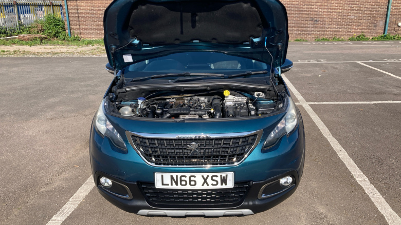 Peugeot 2008 1.2 PureTech 110 Allure 5dr Petrol Estate